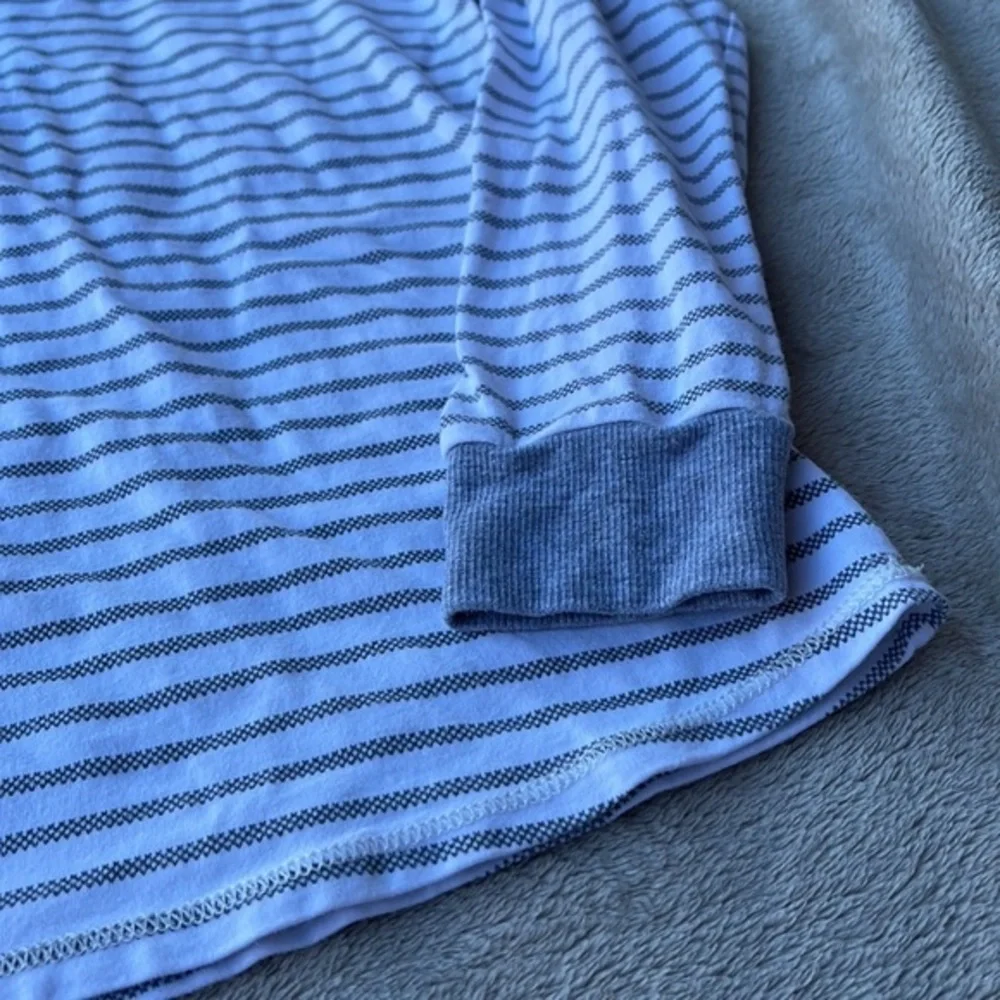 Cuddl Duds Winter Pajama Top, Size Small